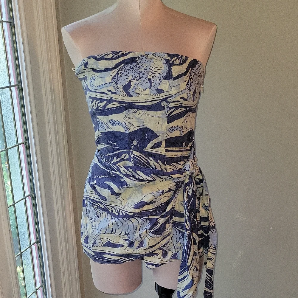 Kimchi Blue Strapless Top in Blue and Cream - Picture 1 of 10